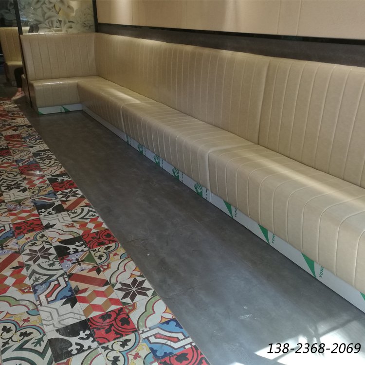 茶餐廳靠墻卡座沙發(fā)，定制餐廳皮革沙發(fā)，餐廳